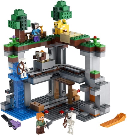Lego Minecraft The First Adventure Nether Playset