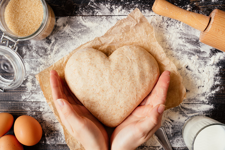 Creative Culinary Gifts for Bakers