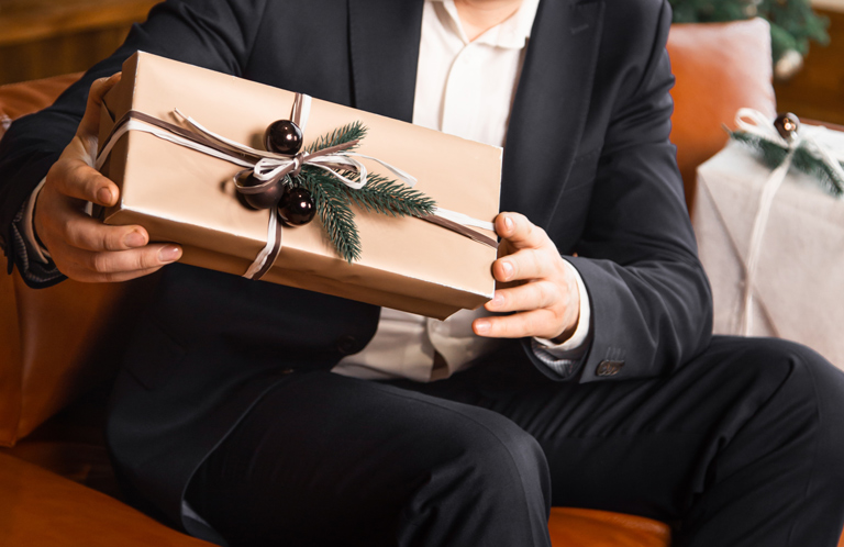 26 Luxury Christmas Gifts for Men Who Want the Best Things