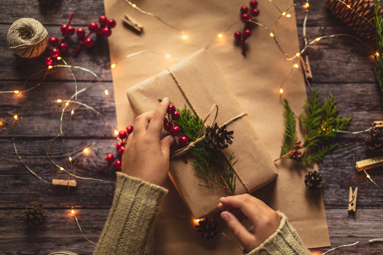 Unique Christmas gift wrapping