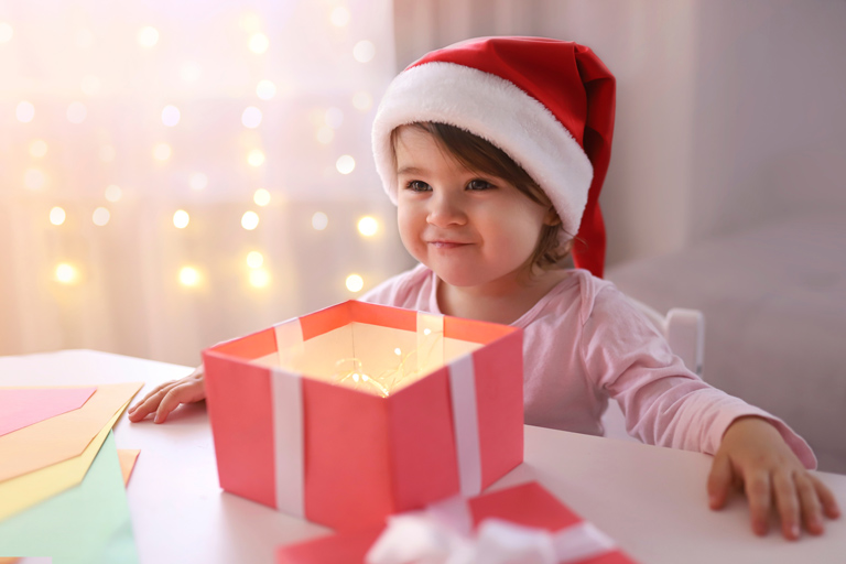 15 emocionantes regalos de Navidad para niñas de 1 año