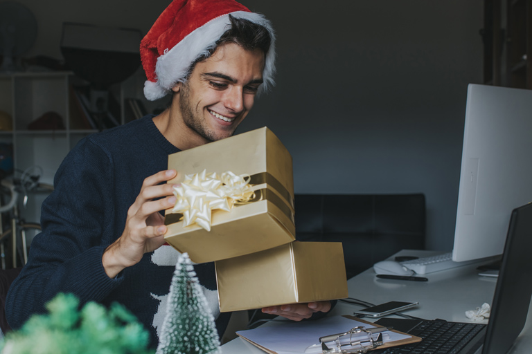 17 beeindruckende Weihnachtsgeschenke für 17-jährige Jungs