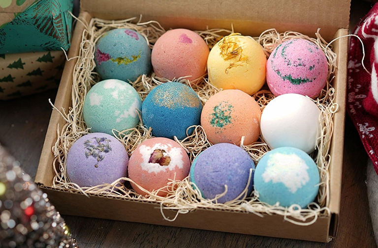 Natural Bath Bombs Gift Set - 12 Piece Collection