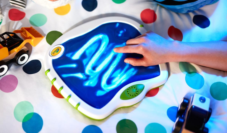 Crayola Touch Lights Musical Doodle Board